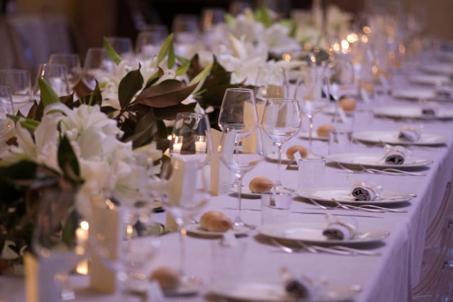 Banqueting mice en place