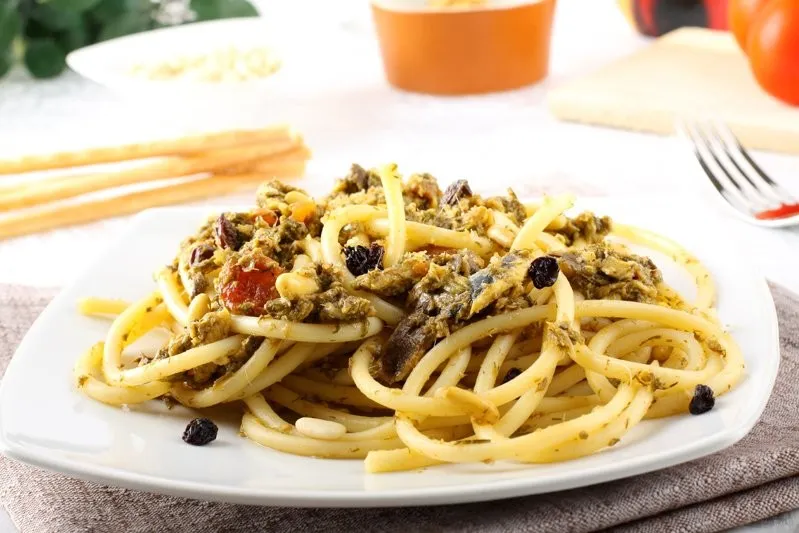 cucina siciliana: pasta alle sarde