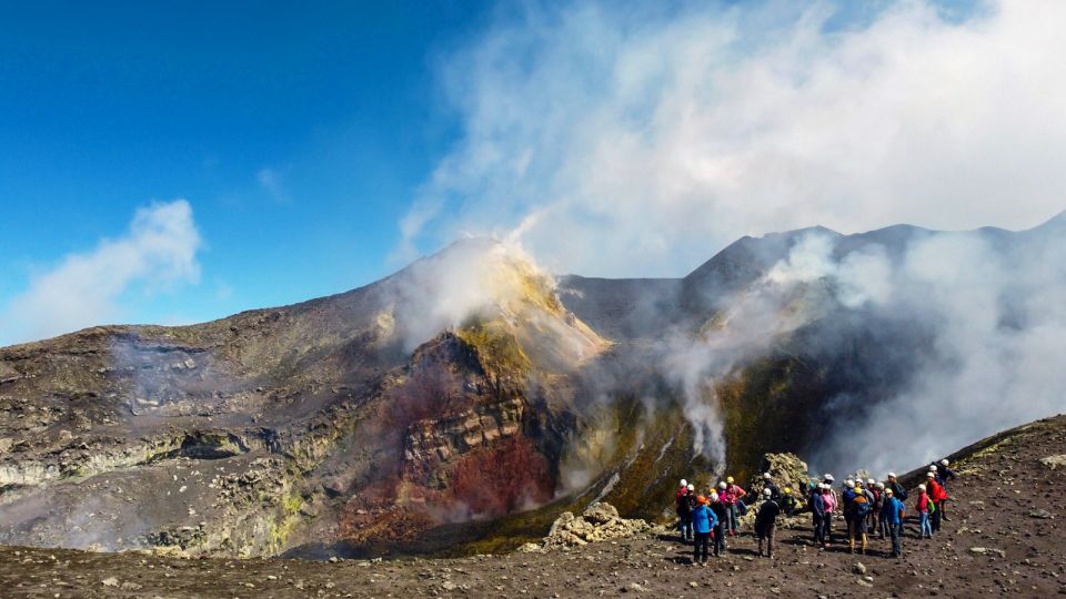 Etna trekking