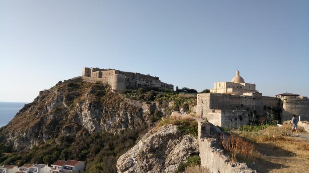 messina castello di milazzo